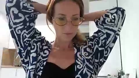 Snapshot of olyra11 chatting on 07-20-26, 03:47 olyra11 online show from 07-20-26, 03:47