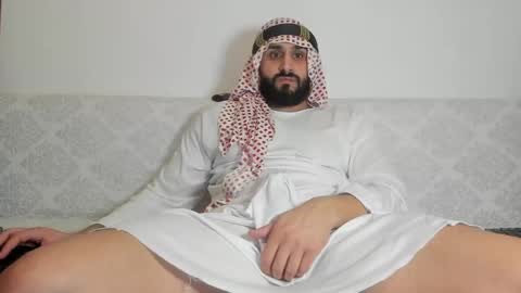 Snapshot of omar_xoxo chatting on 01-01-25, 10:03 Omar online show from 01-01-25, 10:03