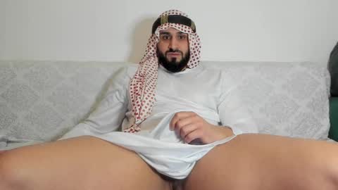 Snapshot of omar_xoxo chatting on 02-05-25, 07:07 Omar online show from 02-05-25, 07:07