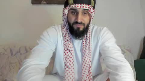 Snapshot of omar_xoxo chatting on 09-11-25, 08:14 Omar online show from 09-11-25, 08:14