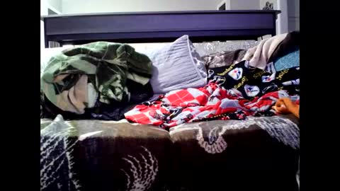 Snapshot of omarluvins chatting on 02-26-25, 10:09 Omar online show from 02-26-25, 10:09