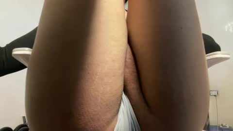 amy 3 online show from 02-02-25, 10:39