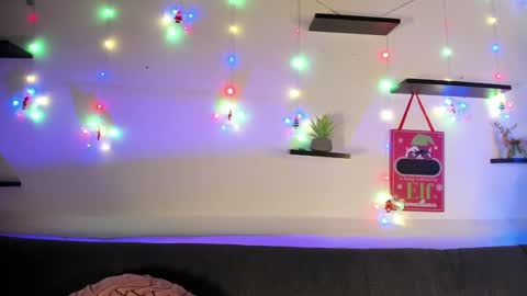 Violette online show from 12-10-24, 10:47