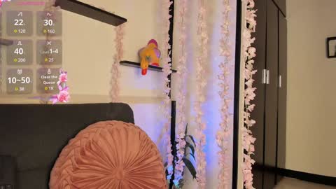 Violette online show from 02-01-25, 09:08