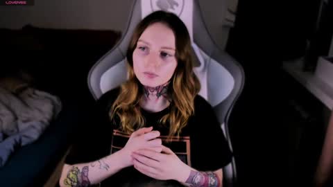 on_yxxx online show from 12-06-24, 02:28