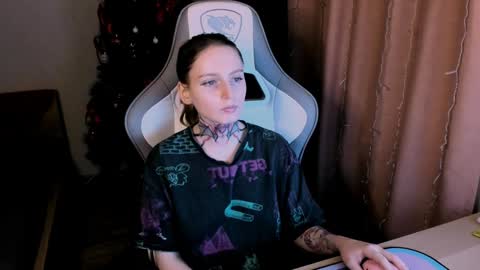 on_yxxx online show from 01-20-25, 09:01