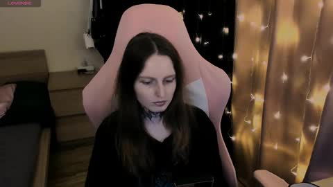 on_yxxx online show from 10-29-25, 08:43