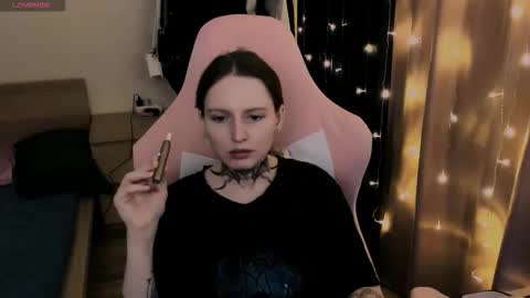 on_yxxx online show from 11-04-25, 08:30