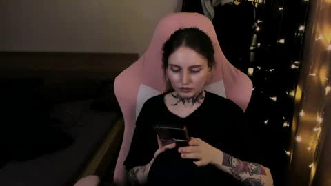 on_yxxx online show from 05-09-26, 08:03