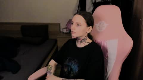 on_yxxx online show from 05-10-26, 07:19
