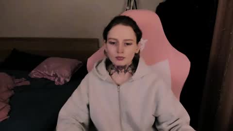 on_yxxx online show from 05-27-26, 09:01