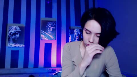 Snapshot of onaloon chatting on 03-30-26, 01:39 onaloon online show from 03-30-26, 01:39