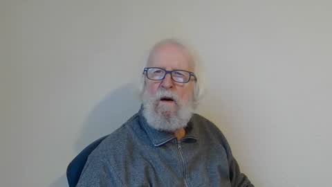 Snapshot of onanister chatting on 01-20-25, 07:47 Somewhere over the rainbow online show from 01-20-25, 07:47