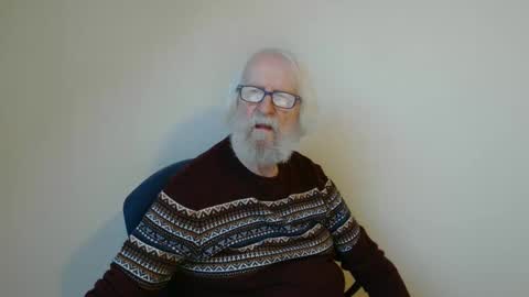 Snapshot of onanister chatting on 01-29-25, 07:36 Somewhere over the rainbow online show from 01-29-25, 07:36