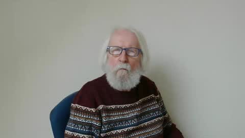 Snapshot of onanister chatting on 02-02-25, 01:19 Somewhere over the rainbow online show from 02-02-25, 01:19