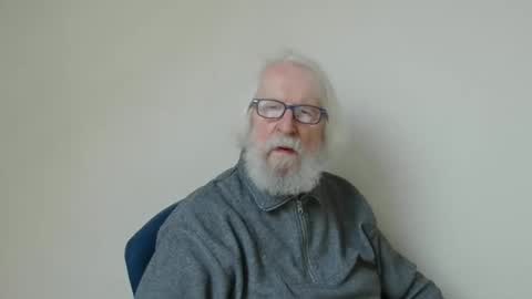 Snapshot of onanister chatting on 02-09-25, 07:49 Somewhere over the rainbow online show from 02-09-25, 07:49