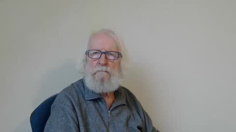 Snapshot of onanister chatting on 02-22-25, 07:45 Somewhere over the rainbow online show from 02-22-25, 07:45