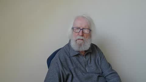 Snapshot of onanister chatting on 02-28-25, 08:20 Somewhere over the rainbow online show from 02-28-25, 08:20