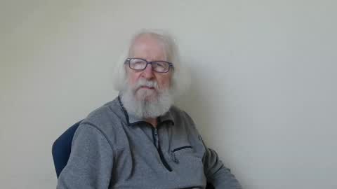 Snapshot of onanister chatting on 03-06-25, 07:47 Somewhere over the rainbow online show from 03-06-25, 07:47