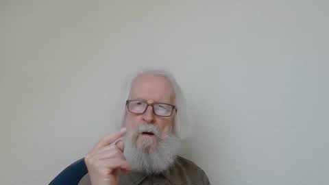 Snapshot of onanister chatting on 10-04-25, 06:33 Somewhere over the rainbow online show from 10-04-25, 06:33