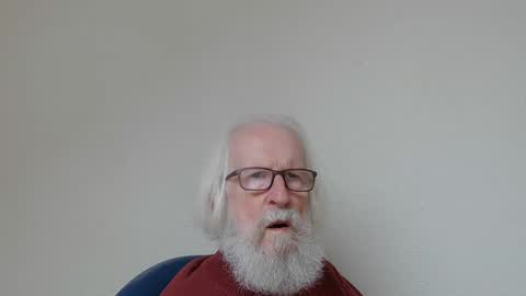 Snapshot of onanister chatting on 10-08-25, 12:47 Somewhere over the rainbow online show from 10-08-25, 12:47