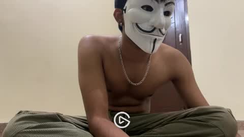 Snapshot of onarch chatting on 02-17-25, 07:53 onarch online show from 02-17-25, 07:53