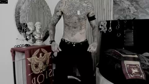     ... online show from 10-04-25, 07:23