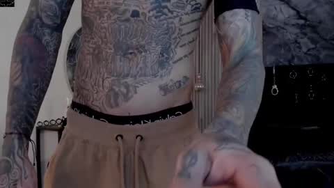     ... online show from 11-10-25, 03:49