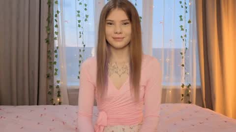 Snapshot of one_more_touch chatting on 04-20-26, 01:14 Eva online show from 04-20-26, 01:14
