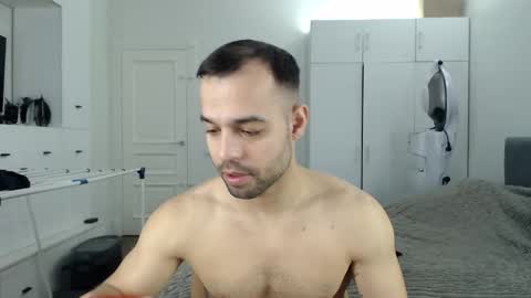 onebestlover online show from 02-08-26, 08:29