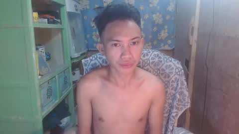 Snapshot of onebigloadxxx chatting on 12-03-24, 11:02 Wyn Will serve you and be your slave online show from 12-03-24, 11:02