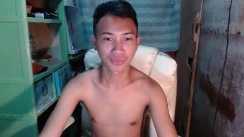 Snapshot of onebigloadxxx chatting on 12-27-24, 09:28 Wyn Will serve you and be your slave online show from 12-27-24, 09:28