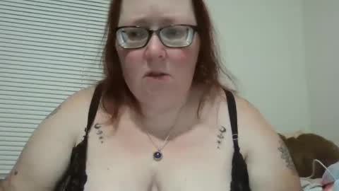 Snapshot of onedaffodil84 chatting on 01-02-25, 04:41 Pixie online show from 01-02-25, 04:41