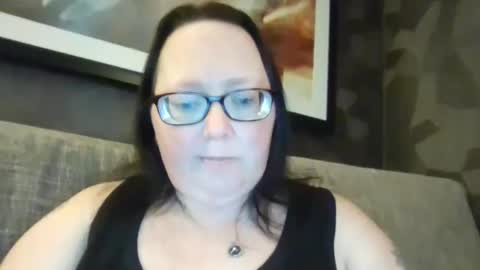 Snapshot of onedaffodil84 chatting on 01-25-25, 10:28 Pixie online show from 01-25-25, 10:28
