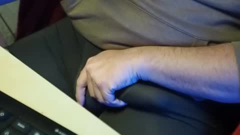 Snapshot of onemanmafia chatting on 01-15-26, 03:16 OneManMafia online show from 01-15-26, 03:16