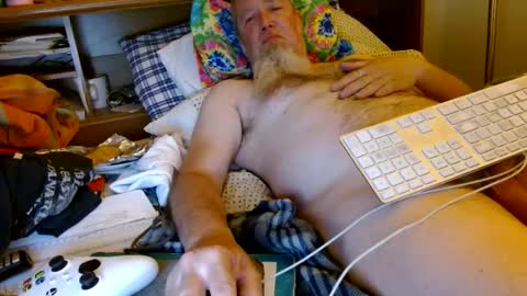 Snapshot of onemattu chatting on 02-25-25, 06:36 Mattu online show from 02-25-25, 06:36