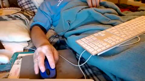 Snapshot of onemattu chatting on 03-04-25, 07:41 Mattu online show from 03-04-25, 07:41