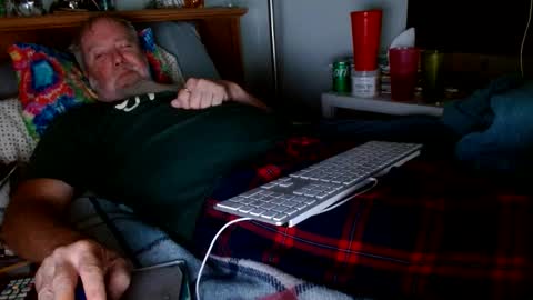 Snapshot of onemattu chatting on 09-11-25, 05:40 Mattu online show from 09-11-25, 05:40