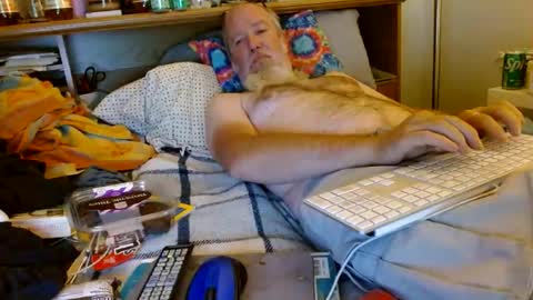 Snapshot of onemattu chatting on 09-14-25, 07:18 Mattu online show from 09-14-25, 07:18