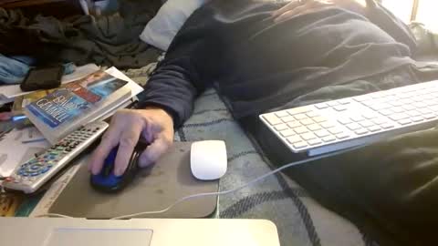 Snapshot of onemattu chatting on 11-04-25, 03:49 Mattu online show from 11-04-25, 03:49