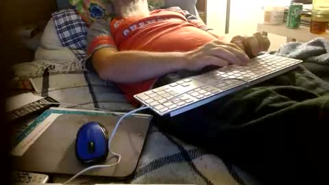 Snapshot of onemattu chatting on 11-14-25, 06:12 Mattu online show from 11-14-25, 06:12