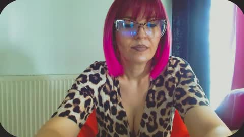 Snapshot of onemoreblonde chatting on 07-12-26, 10:39 Nicol online show from 07-12-26, 10:39