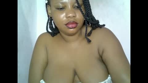 Snapshot of oneofdbestchubbygaloncb chatting on 06-18-26, 02:34 oneofdbestchubbygaloncb online show from 06-18-26, 02:34