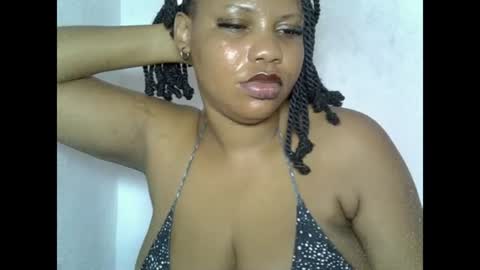 Snapshot of oneofdbestchubbygaloncb chatting on 06-21-26, 05:54 oneofdbestchubbygaloncb online show from 06-21-26, 05:54