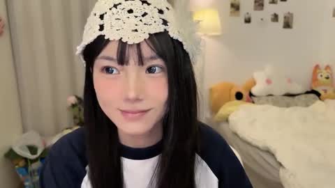 Snapshot of onepeach chatting on 03-01-26, 09:00 Xiao xiao online show from 03-01-26, 09:00