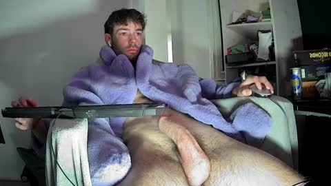 Snapshot of onesieboyx chatting on 06-06-26, 04:23 onesieboyx online show from 06-06-26, 04:23