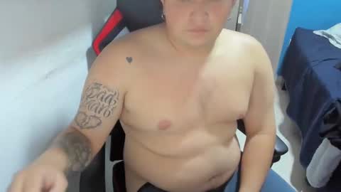 Snapshot of onewhiteboichub chatting on 11-04-25, 11:59 Andres INDEPENDENT MODEL online show from 11-04-25, 11:59