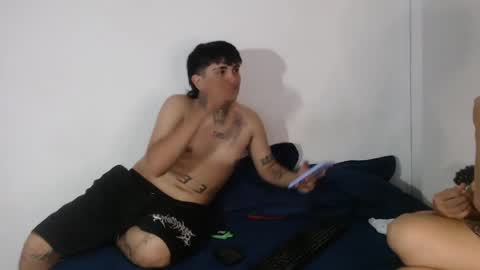 Snapshot of onixandghosty chatting on 04-20-26, 07:04 onixandghosty online show from 04-20-26, 07:04
