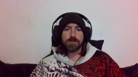 Snapshot of oniyoshiken chatting on 03-12-26, 08:04 oniyoshiken online show from 03-12-26, 08:04