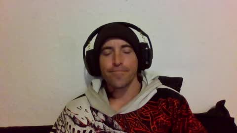 Snapshot of oniyoshiken chatting on 04-07-26, 03:34 oniyoshiken online show from 04-07-26, 03:34